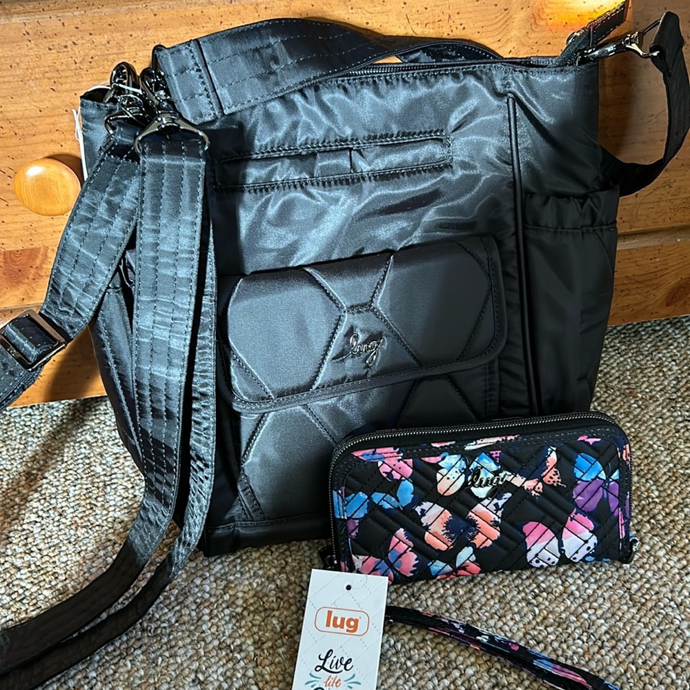 Lug Toss w/ Whirly Wallet